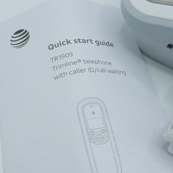 AT&T Trimline Push Button Telephone Land Line 13 Number Memory TR1909 White - Picture 8 of 16